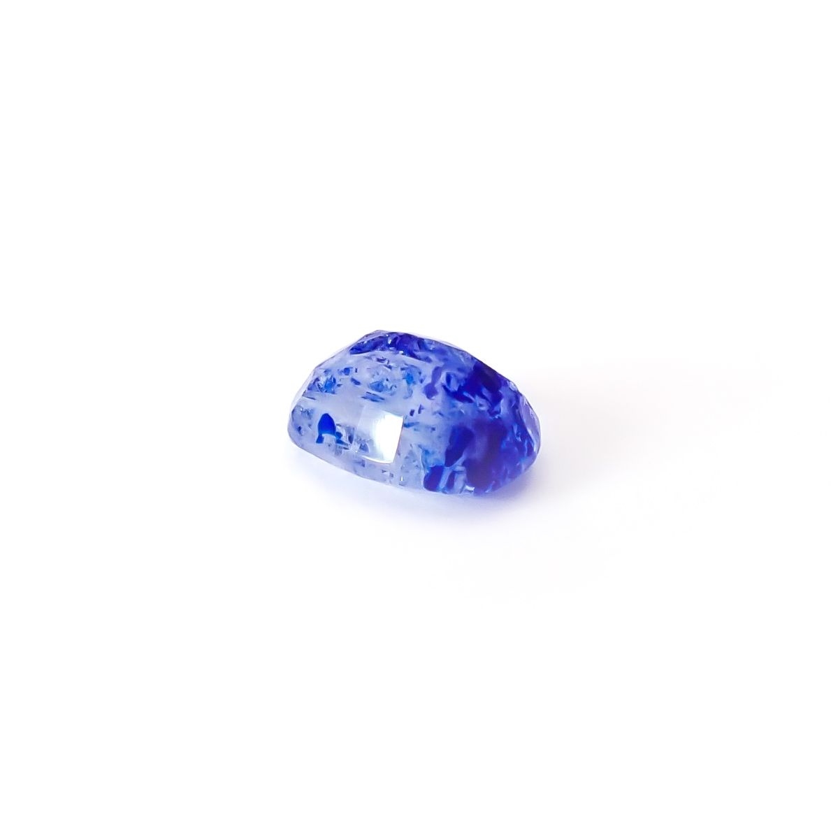 ラズライトインソーダライト フルオレッセンス アフガニスタン産 0.88ct / 7.3x5.4mm前後 [260432000]