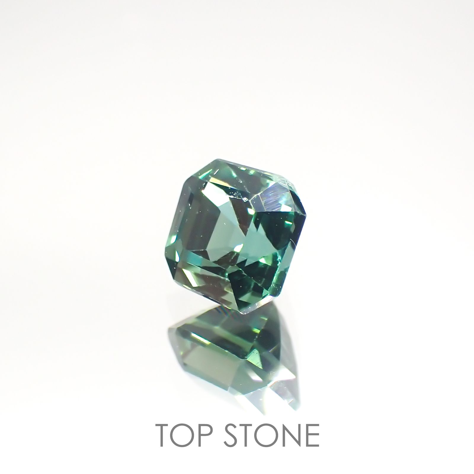 ブルーグリーントルマリン(宝石名グリーン・トルマリン) アフガニスタン産 0.80ct 識別済[211013585]6×5.2mm前後 | TOP  STONE(トップストーン)