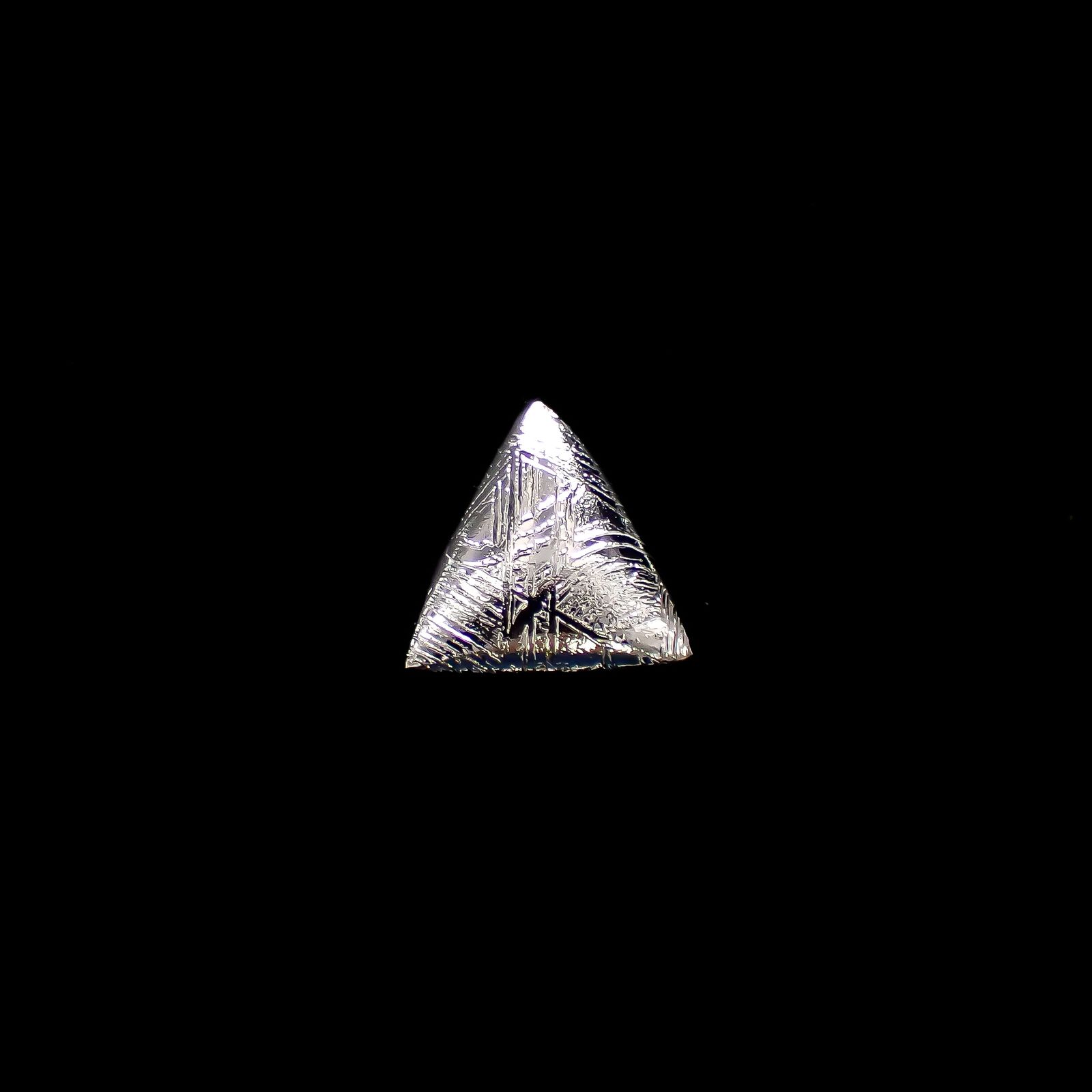 ムオニナルスタ隕石 発見地:スウェーデン 6.33ct[240125794]10.7x11mm前後