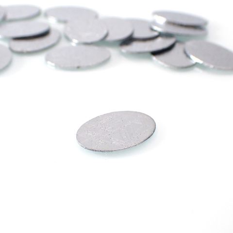 <ランダムセレクト1個販売>アルタイ隕石 オーバル 発見地:中国 約2.20ct[240125732]14x10mm前後