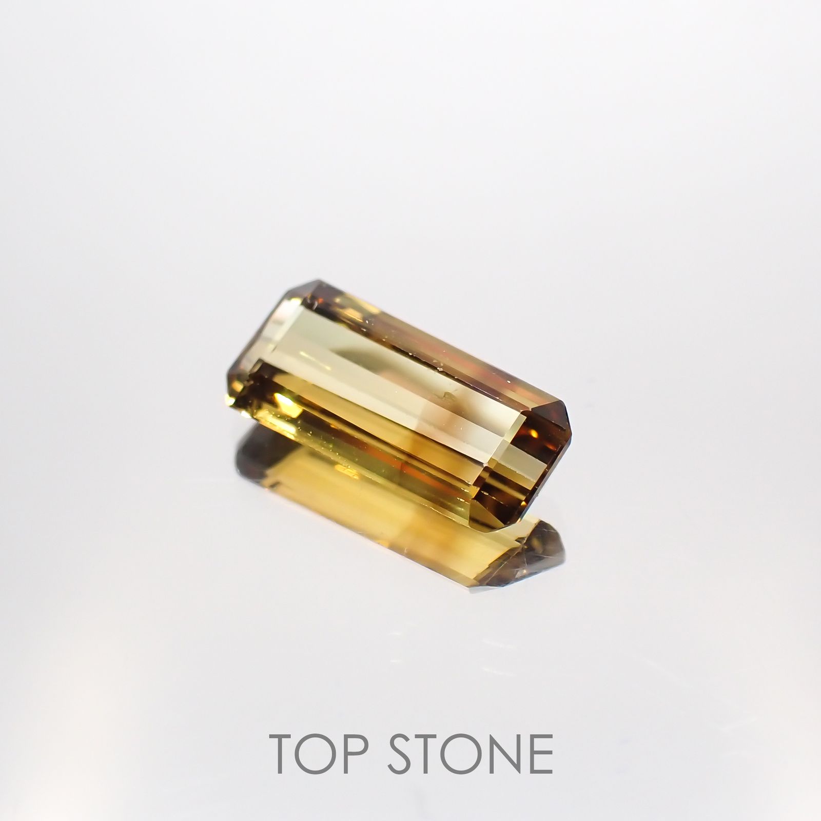 カラーバンドクリソベリル(宝石名クリソベリル)マダガスカル産 0.89ct 識別済[220114190]8.6x4mm前後