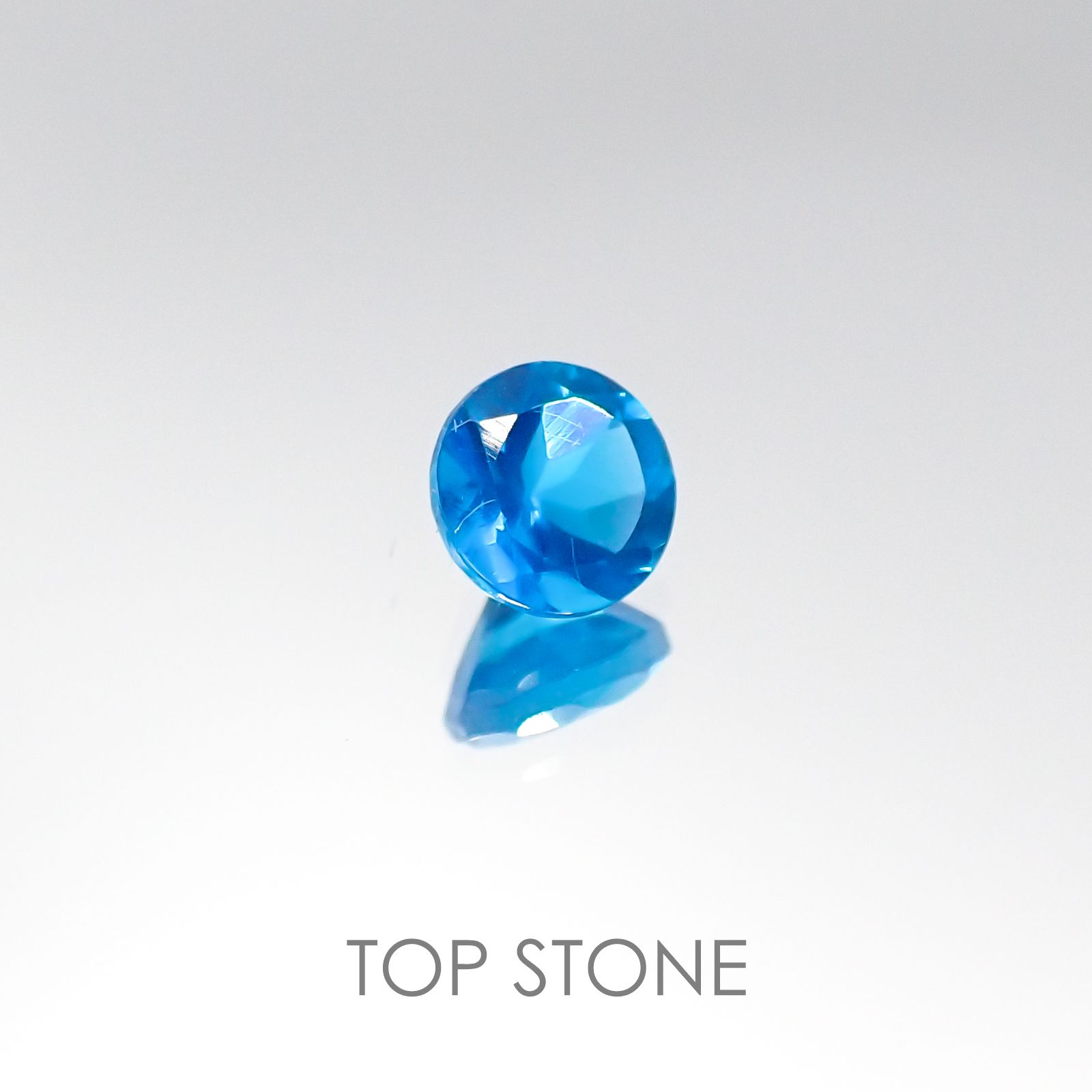 ネオンブルーアパタイト ブラジル産 ルース 0.41ct[20095960]4.5×4.5mm前後