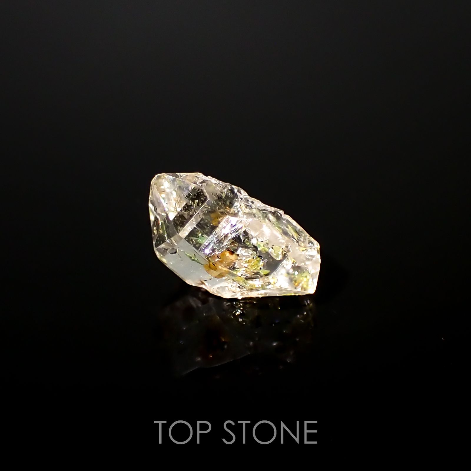 オイルインクォーツ 原石 パキスタン産 2.30ct[220616485]11.2x6.9mm前後