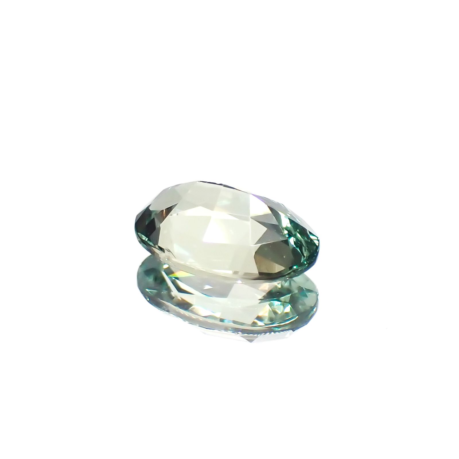 アレキサンドライト(宝石名アレキサンドライト)ブラジル産 0.50ct GIA鑑付[230823160]6.1x4.13mm前後