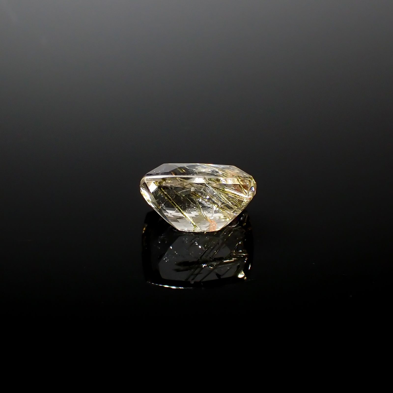 エピドートインクォーツ ブラジル産 4.49ct [240427295]11.6x9.2mm前後