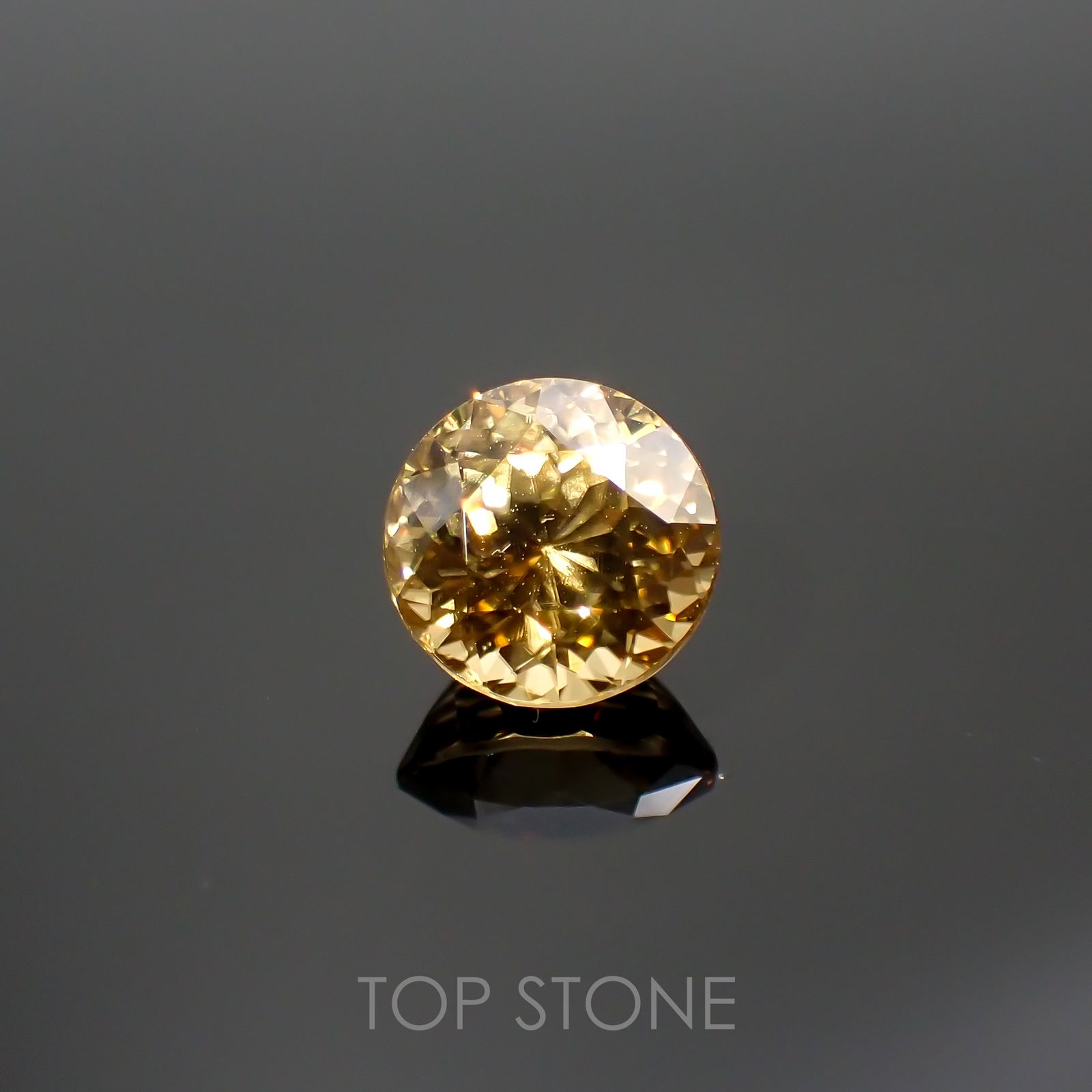 イエロージルコン(宝石名ジルコン)スリランカ/カンボジア産 2.98ct 識別済[220114835]7.7x7.6mm前後