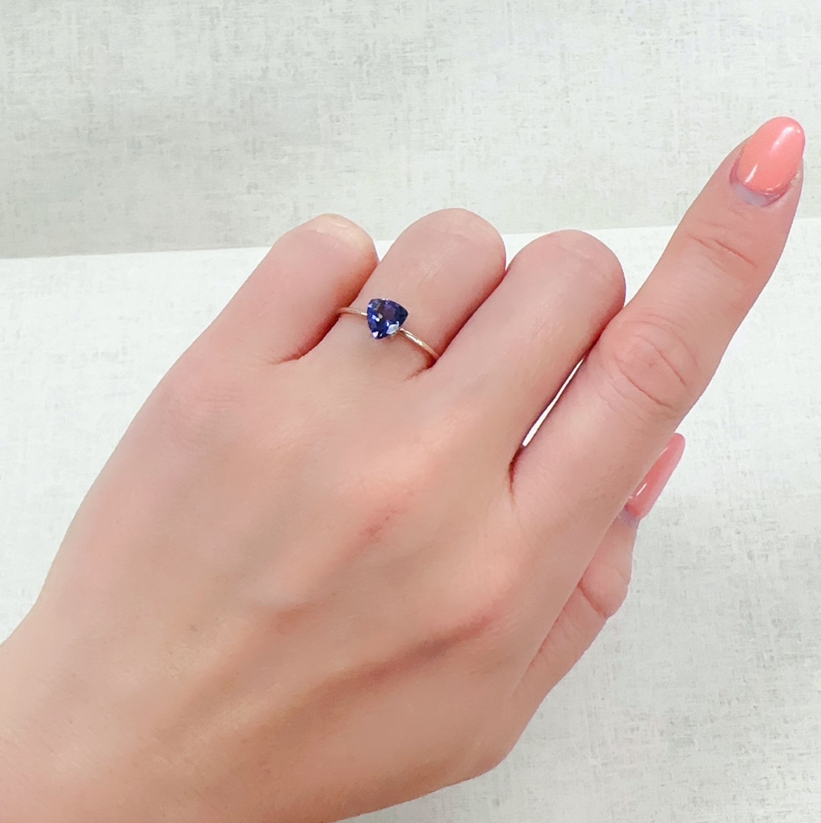 アイオライト タンザニア産 0.55ct[230321014]6x6mm前後