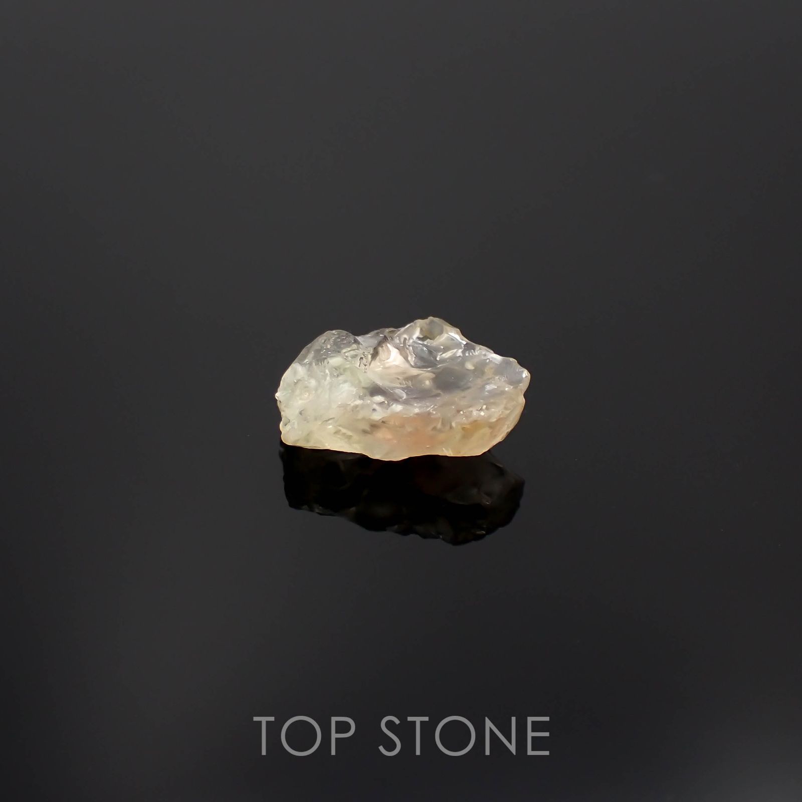 オレゴンサンストーン原石 アメリカ・オレゴン州産 4.14ct[230220419]14.1x10.4mm前後