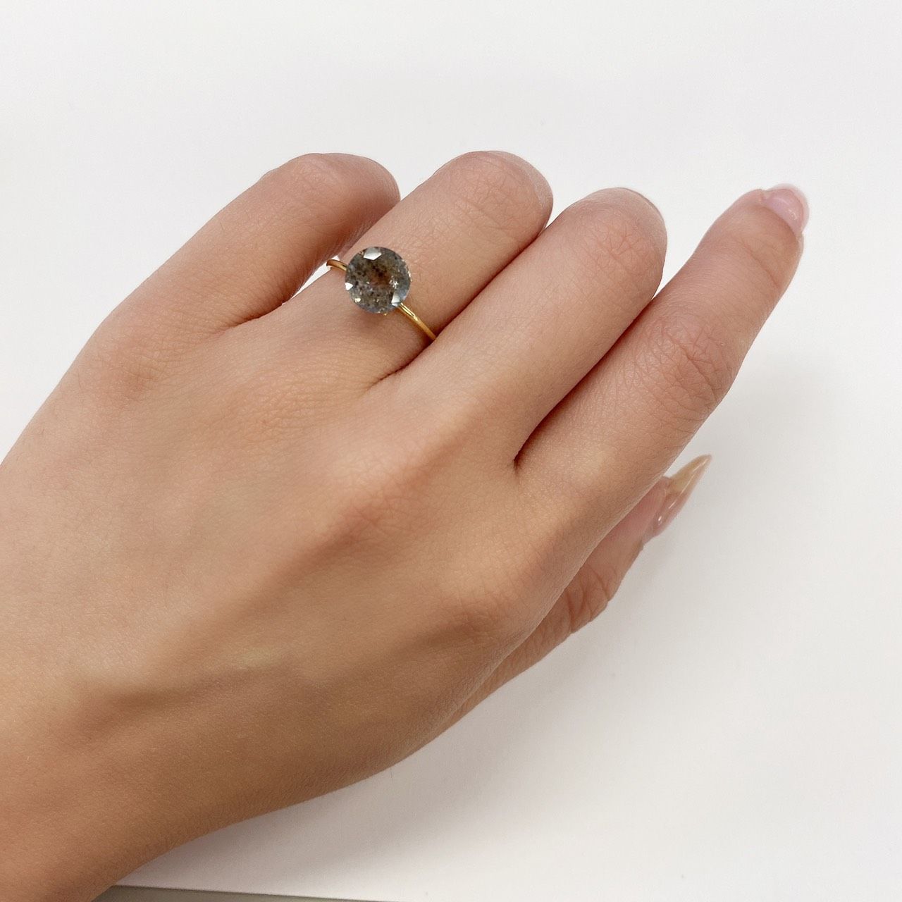 アベンチュリンアクアマリン(宝石名アクアマリン) ナイジェリア産 1.47ct 識別済[210712975]7.9×7.8mm前後