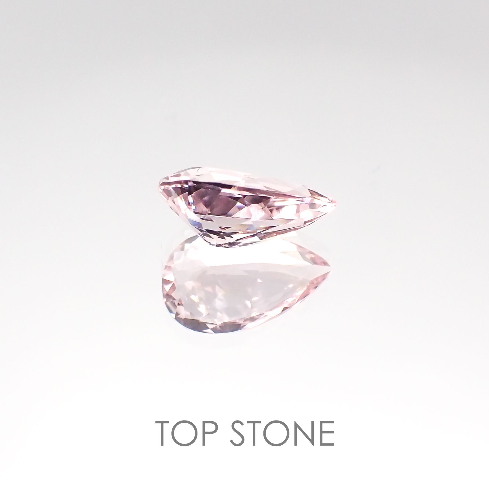 モルガナイト ナイジェリア産 ルース 1.21ct[20117405]9.5×6.2mm前後