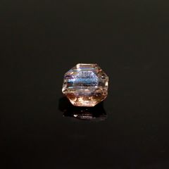 ◇オクタゴンカット◇レインボースキャポライト ブラジル産 1.35ct / 6.9x6.8mm前後 [250931042]