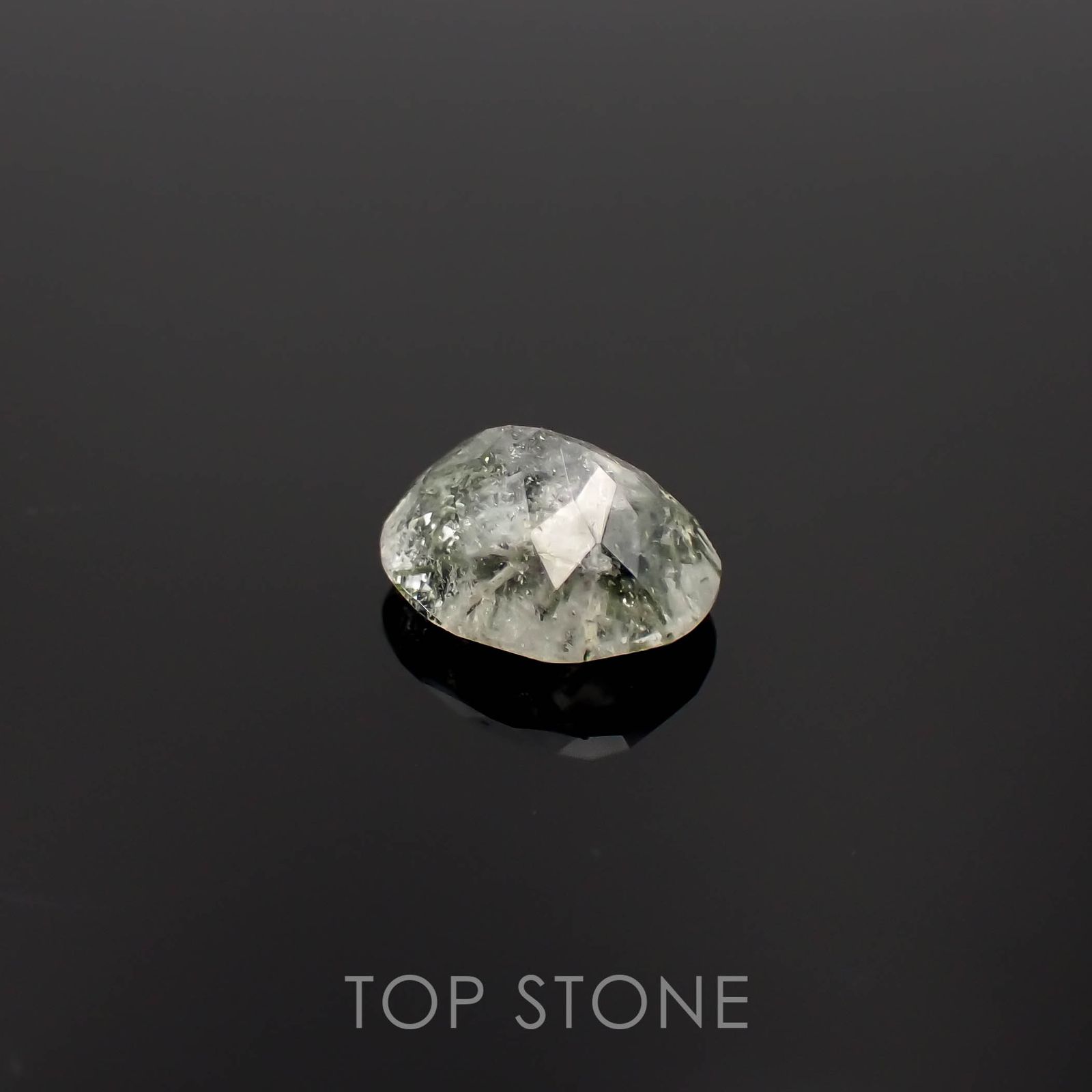 ヘデンベルジャイトインクォーツ インドネシア産 3.65ct[230120052]11.1x9.6mm前後