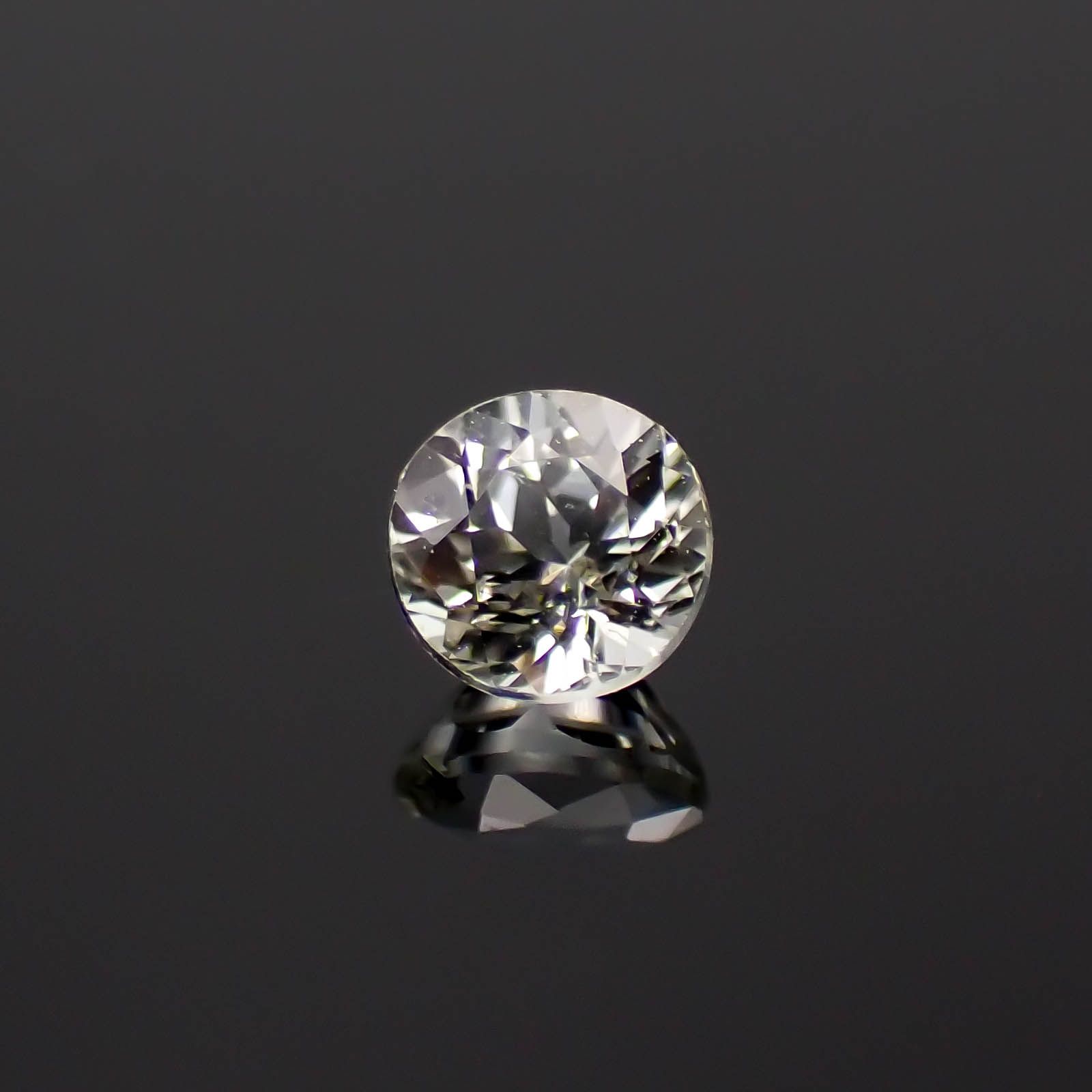 リューコガーネット ビルマ産 0.25ct[230421419]3.5x3.5mm前後