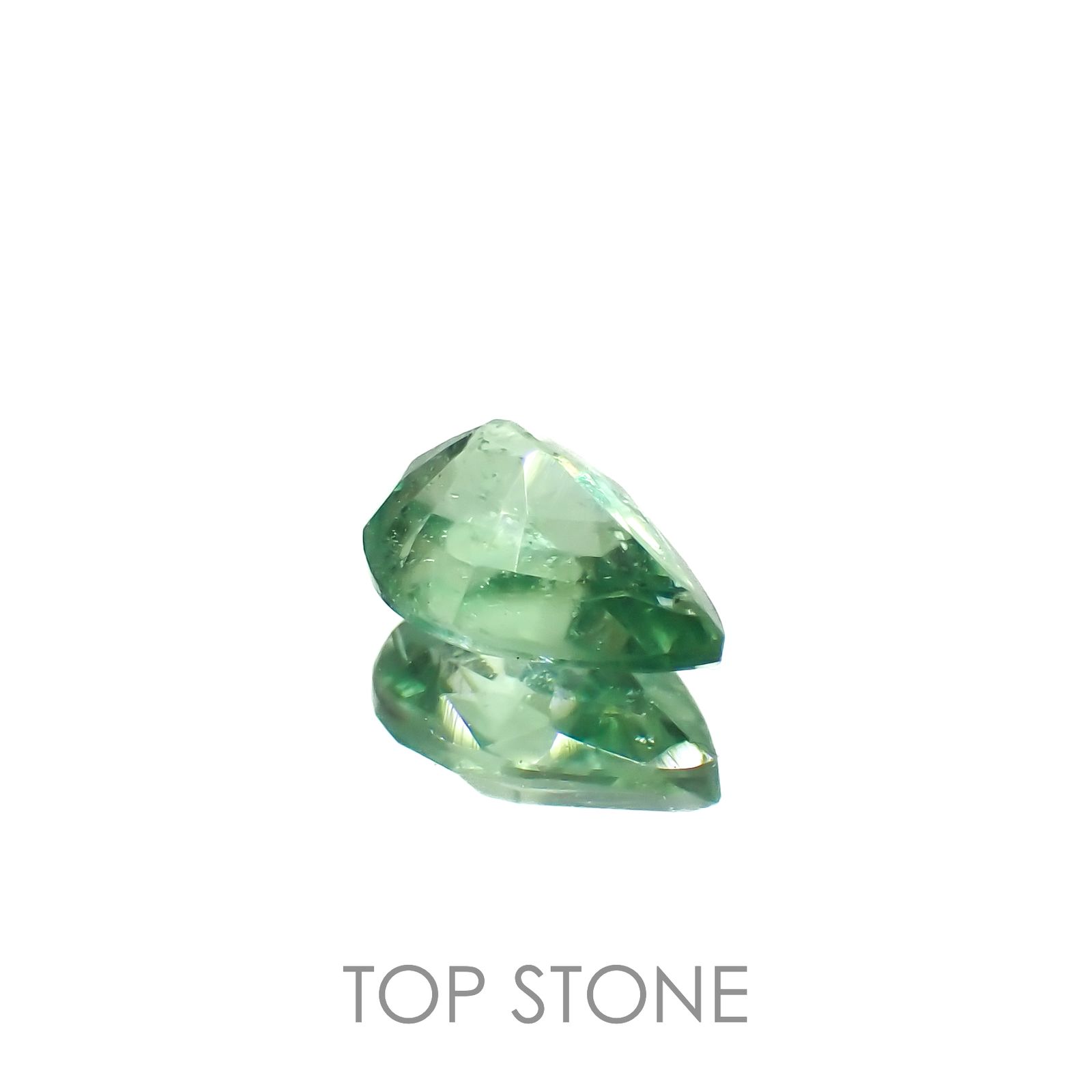 グリーンカイヤナイト タンザニア産 0.89ct[230220568]7.2x5mm