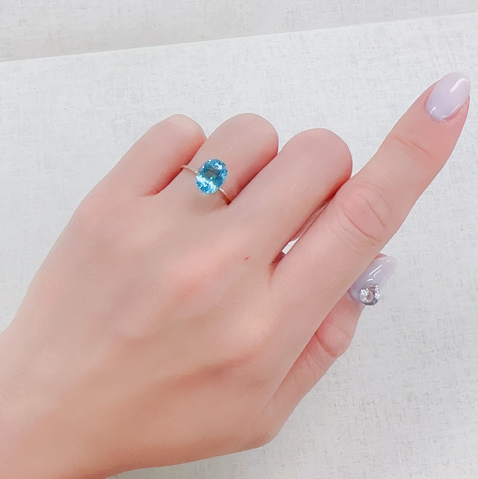 アパタイト(宝石名アパタイト)ブラジル産 2.18ct 識別済[230321345]9.1x7.2mm前後