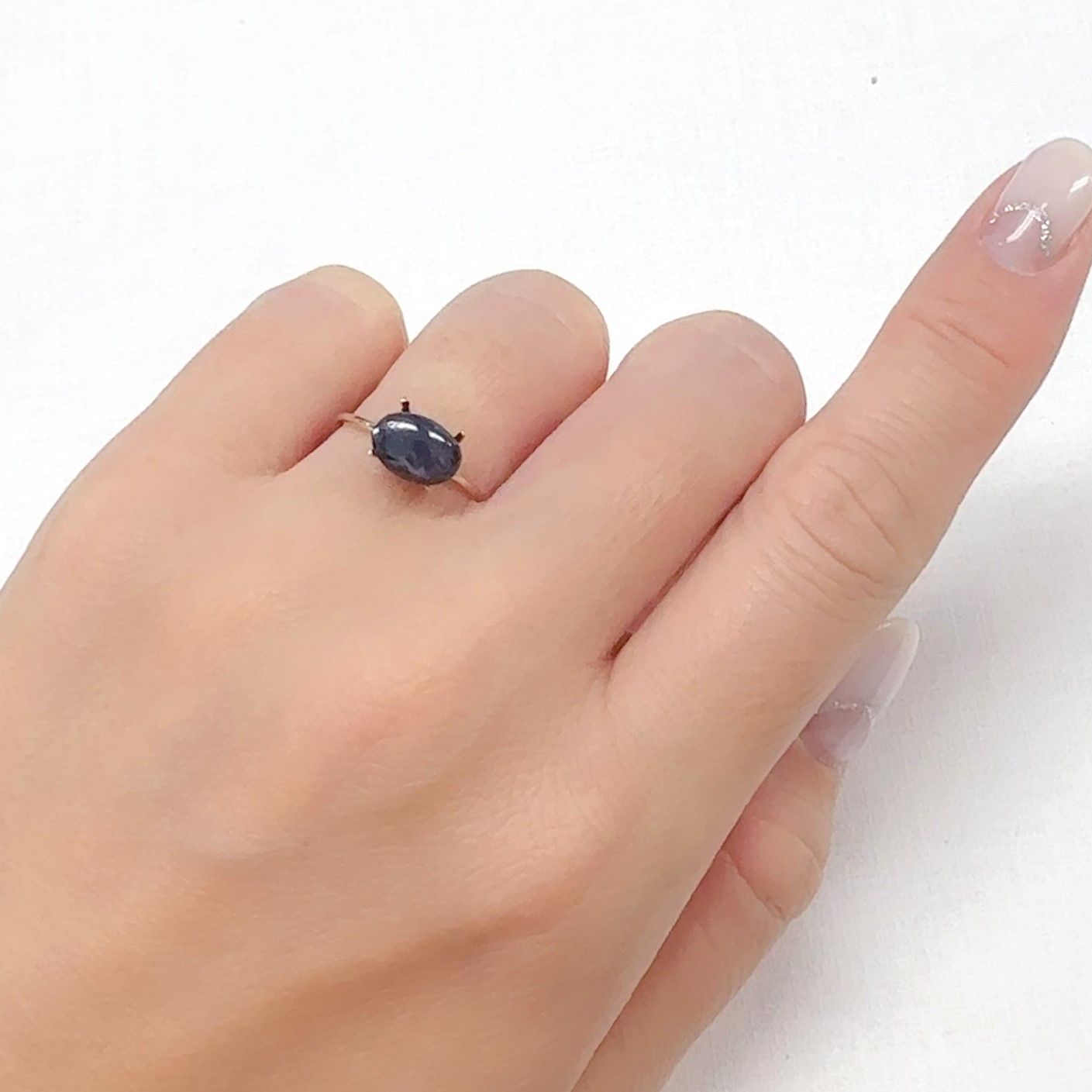 スタースピネル スリランカ産 3.26ct[240527533]8.6x6mm前後