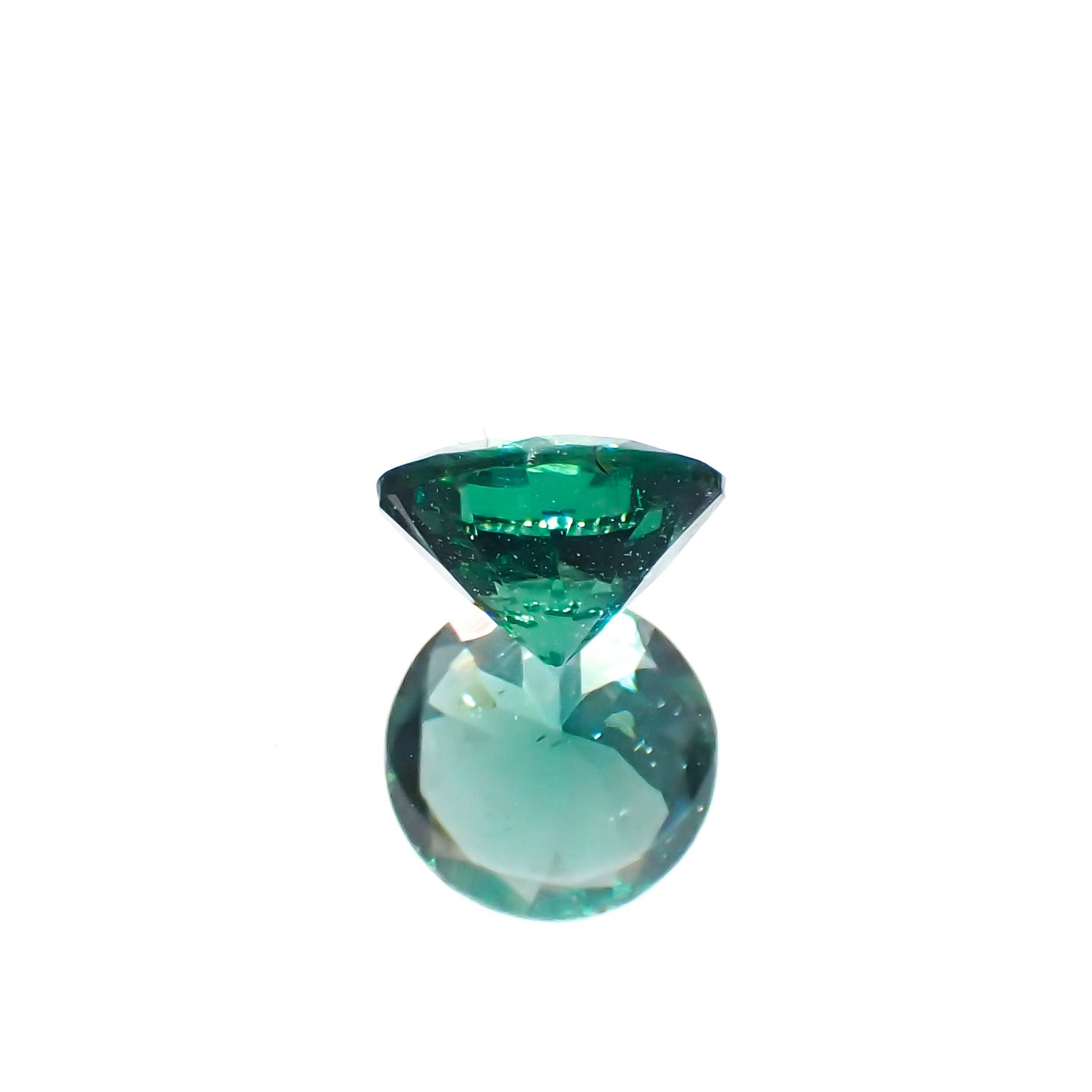 ノーブルモロキサイト マダガスカル産 0.78ct[230321368]5.9x5.9mm前後
