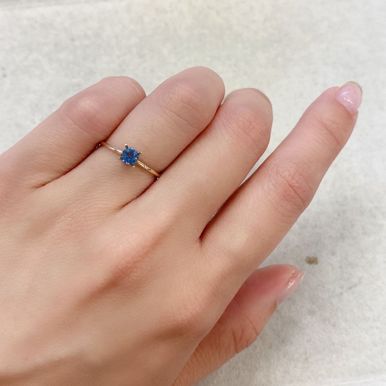 サンタマリア アクアマリン ブラジル産 ルース 0.23ct[210711419]3.9×3.9mm前後