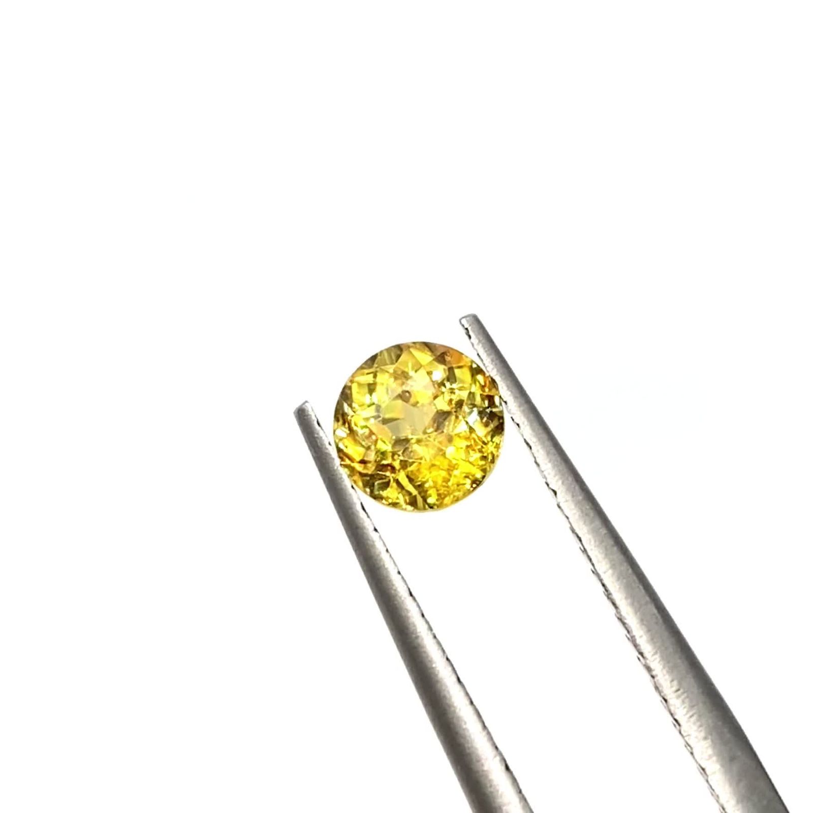 グリーンスフェーン0.69ct | omundoeoseular.com.br