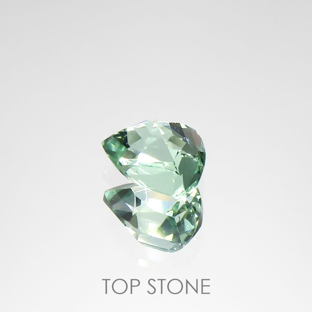 ブルーグリーントルマリン(宝石名トルマリン)アフガニスタン産 0.64ct 識別済[220115309]5.3x6.4mm前後
