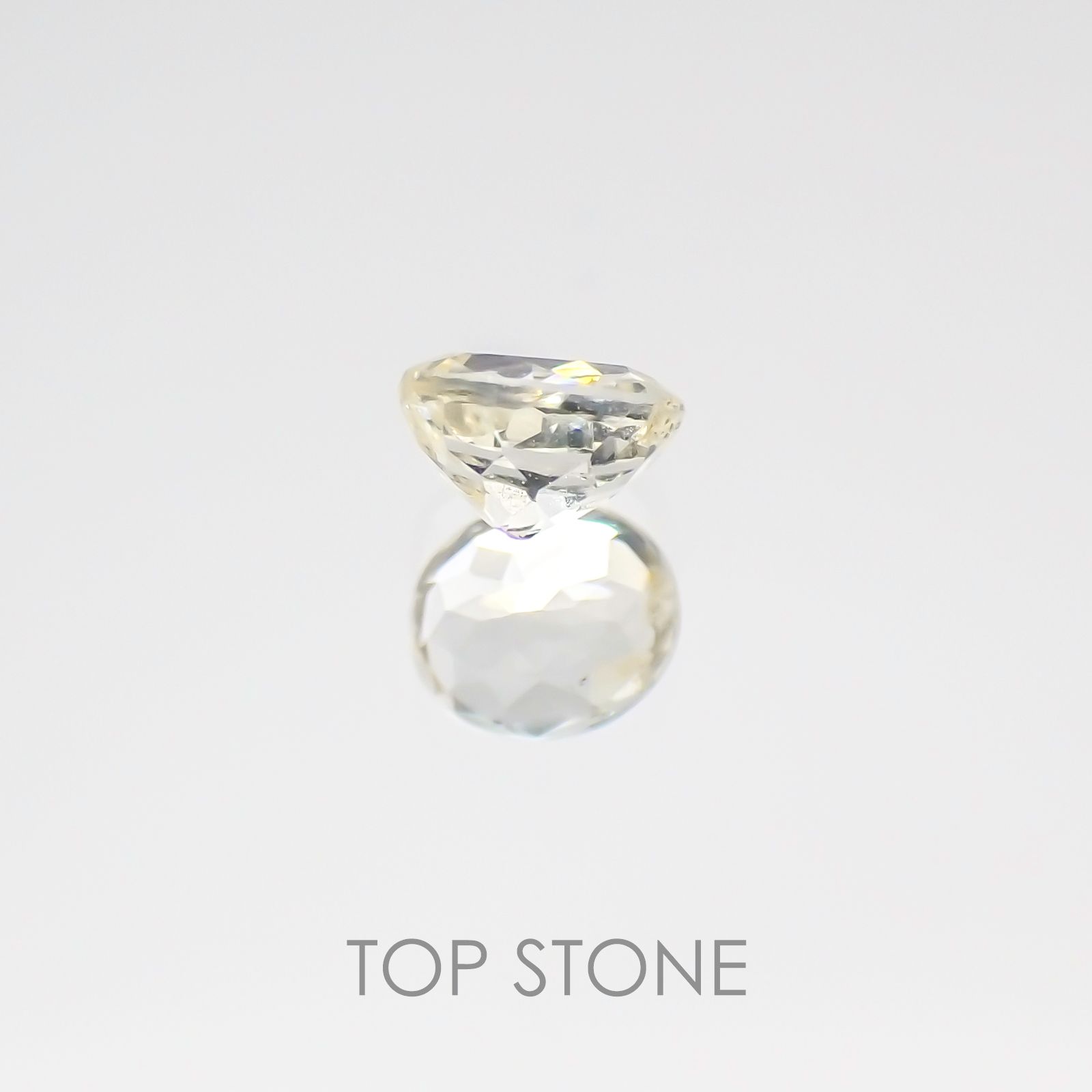 リューコガーネット ミャンマー産 ルース 0.23ct[20106671]3.8×3.3mm前後