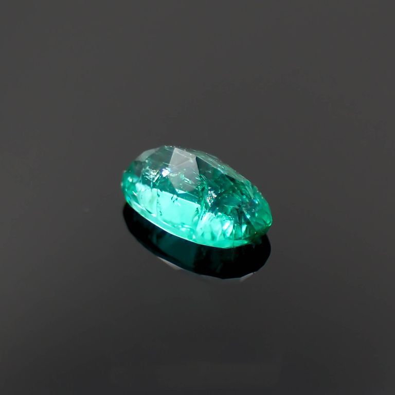 パライバトルマリン(宝石名トルマリン/別名パライバ・トルマリン)ブラジル・キントス鉱山産 0.396ct ソ付(宝貴協)・GIA鑑付[221018749]5.8x3.6mm前後