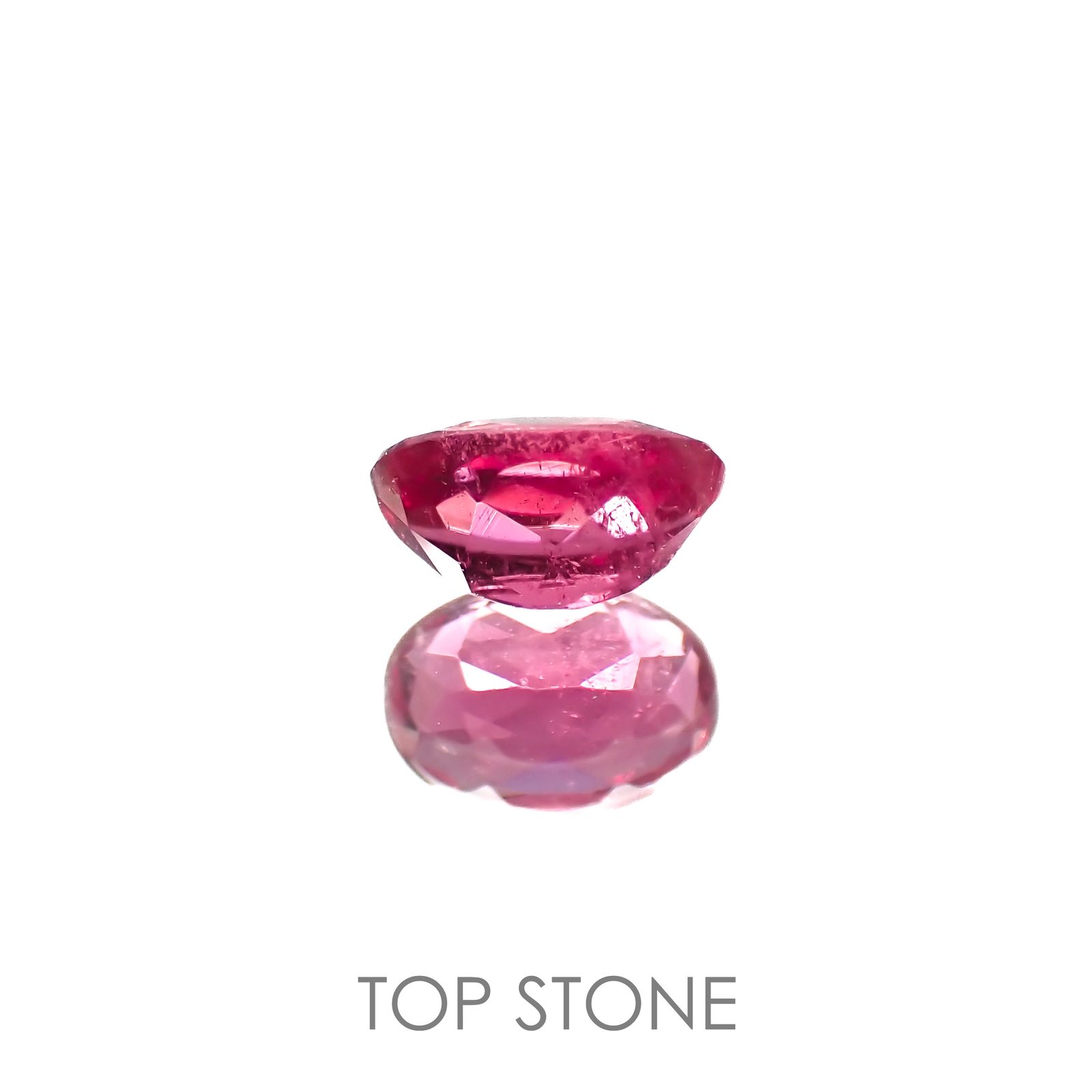 ルベライト ブラジル・ミナスジェライス州産 0.51ct[221018210]5.7x4.1mm前後