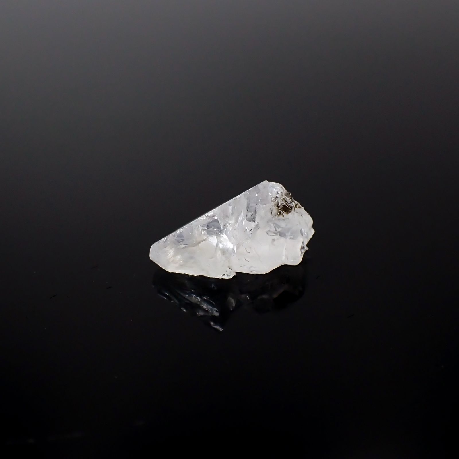 フェナカイト 原石 ロシア産 2.54ct[231225159]12x9.1mm前後