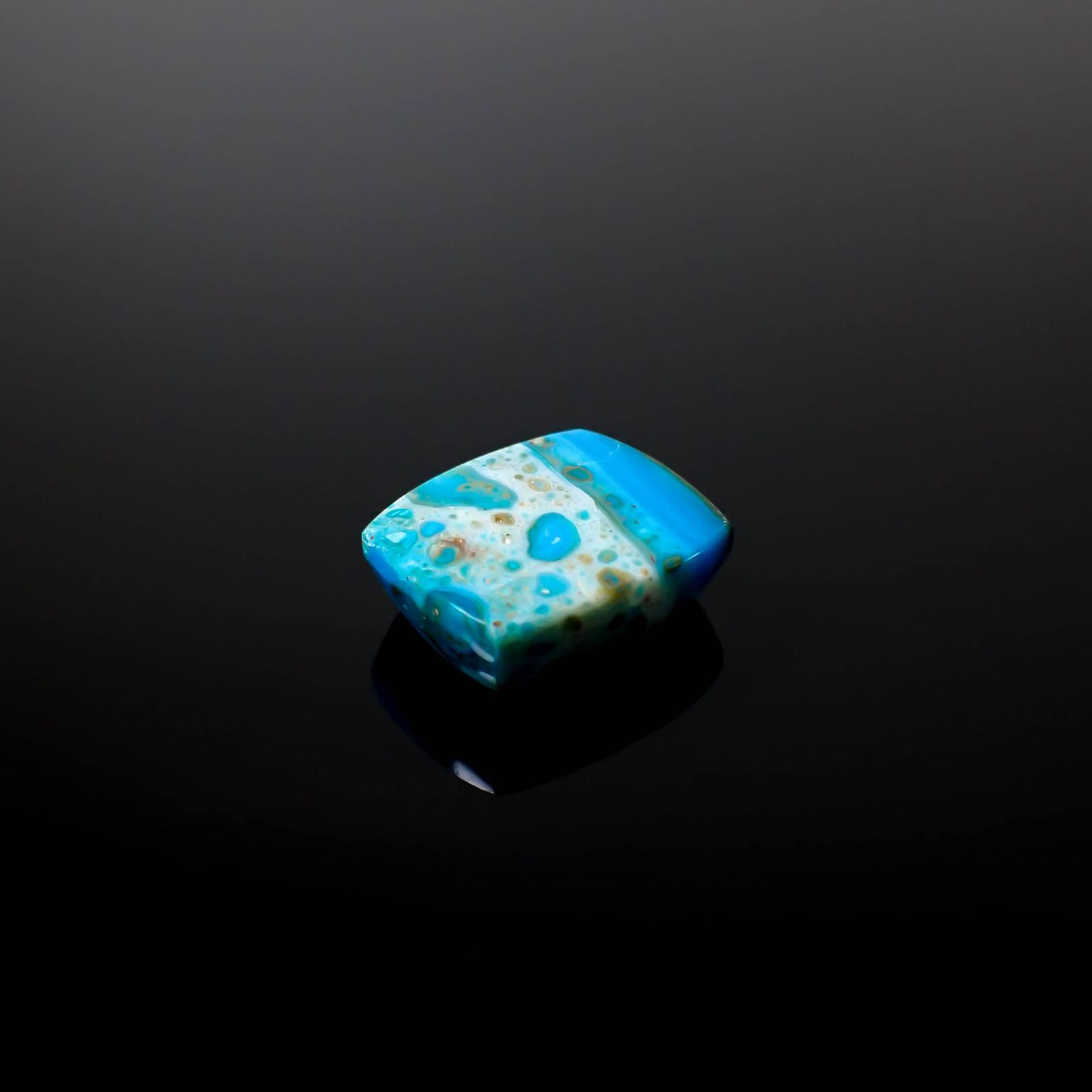 ブルーオパール ペルー産 13.00ct [250330135]17.8x14.6mm前後