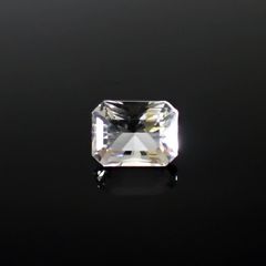 カラーレスフローライト フルオレッセンス イギリス産 2.33ct [250430160]8.5x6.4mm前後