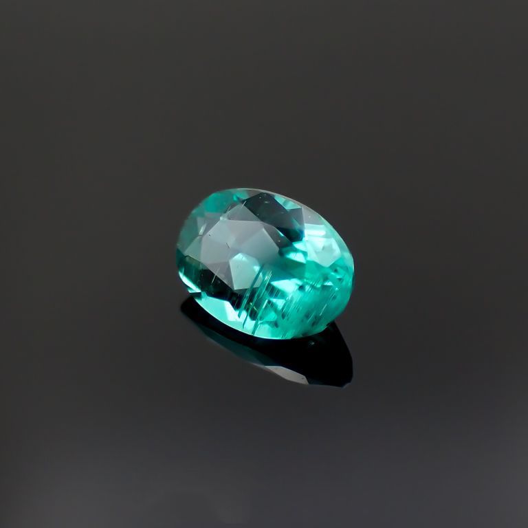 パライバトルマリン(宝石名トルマリン/別名パライバ・トルマリン)ブラジル・パライバ州バターリャ鉱山産 0.33ct GIA鑑付[221018799]5.4x3.7mm前後