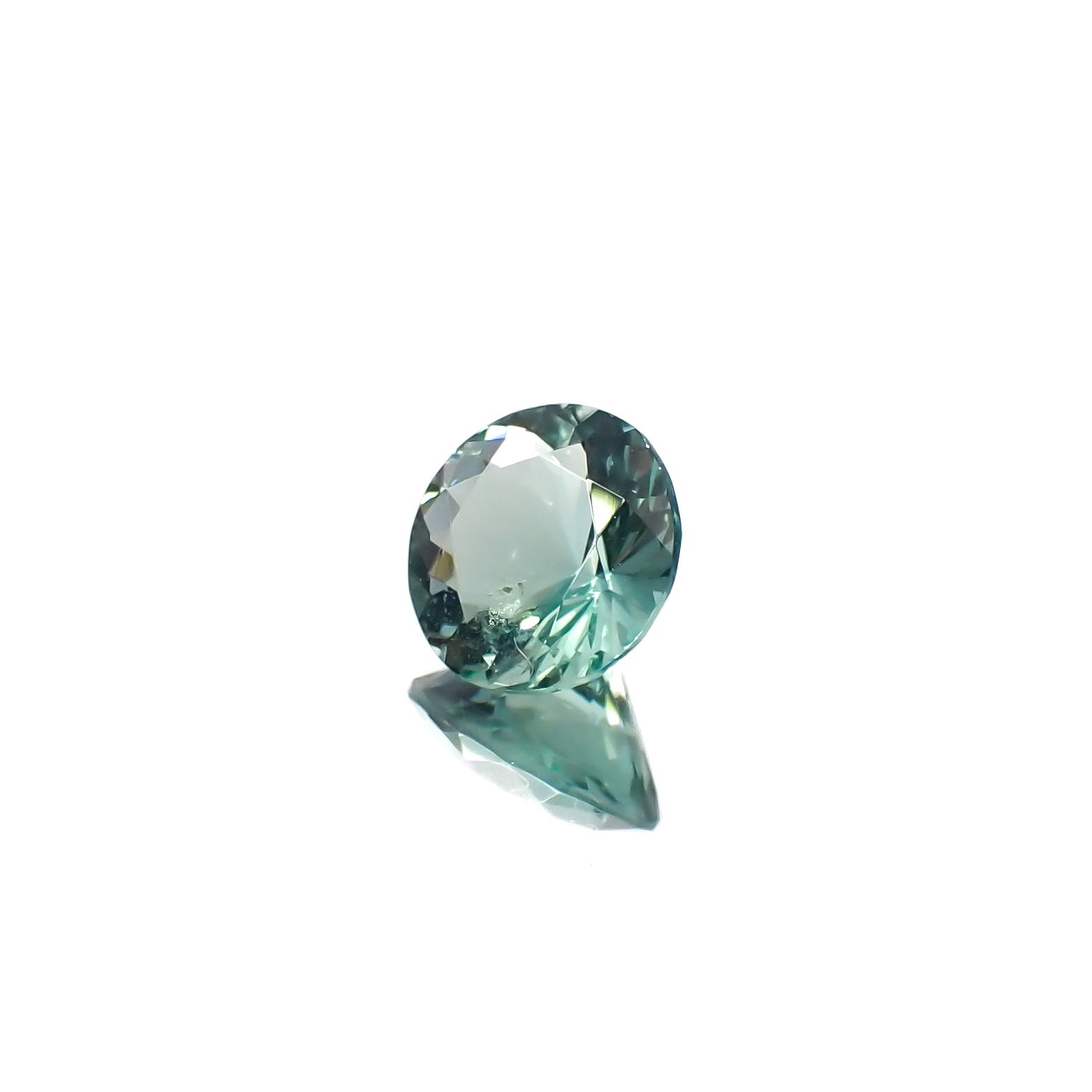 フローライト フルオレッセンス イギリス・ダイアナマリア鉱山産 1.38ct[240527700]7.2x7.1mm前後