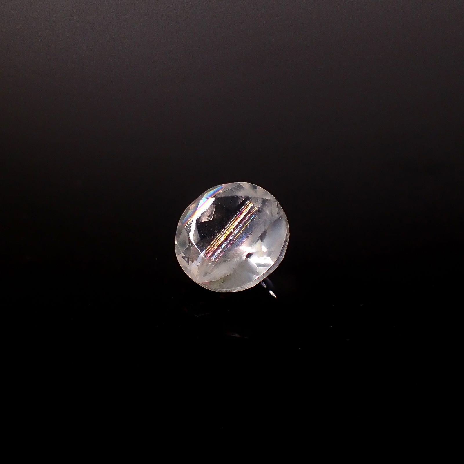 マラウイムーンストーン マラウイ共和国産 4.19ct / 10.3x10.3mm前後 [260331806]