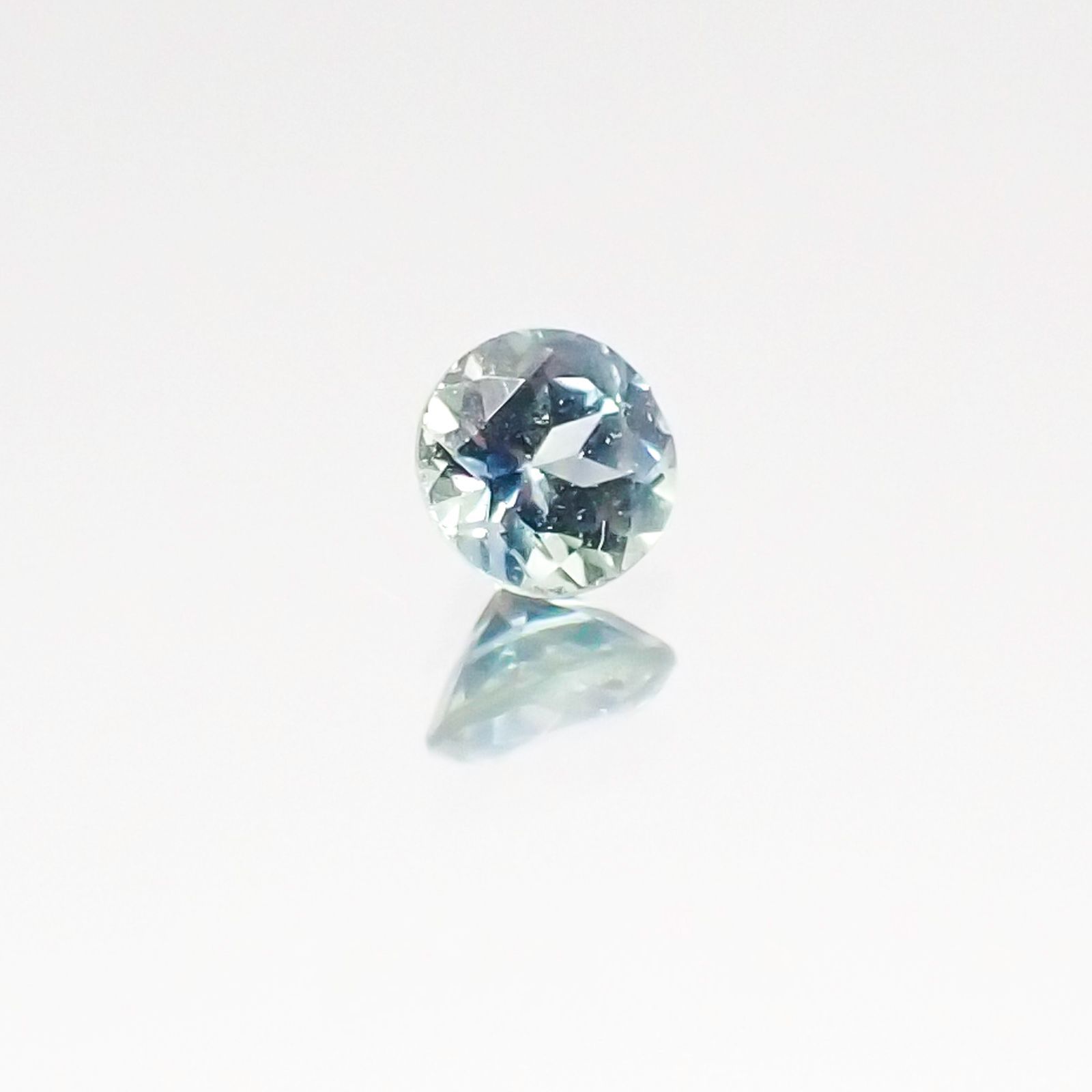 モンタナサファイア アメリカ産 ルース 0.13ct[20117009]2.9×2.9mm前後