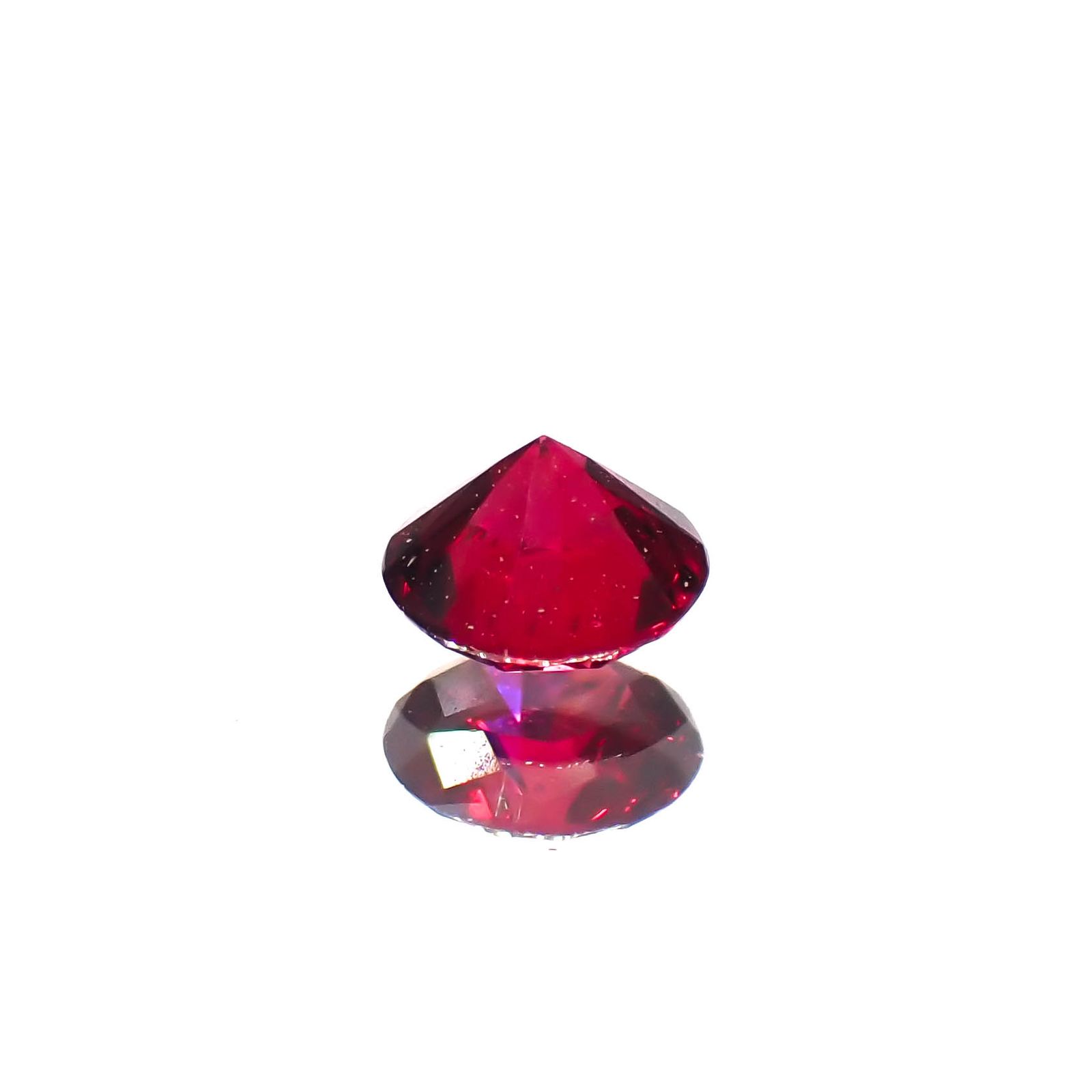 レッドスピネル ビルマ産 0.21ct[230722609]3.6x3.6mm前後