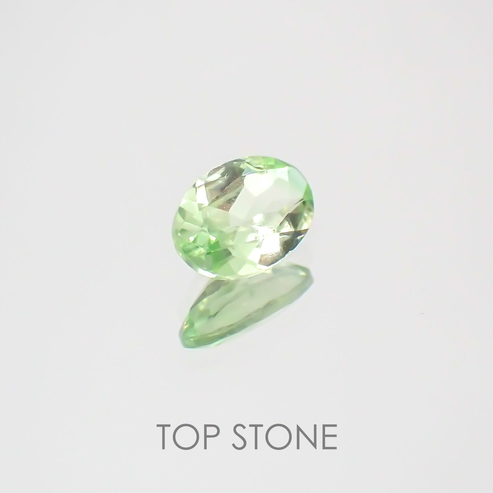 ミントガーネット タンザニア産 ルース 0.46ct[20117907]6.1×4mm前後