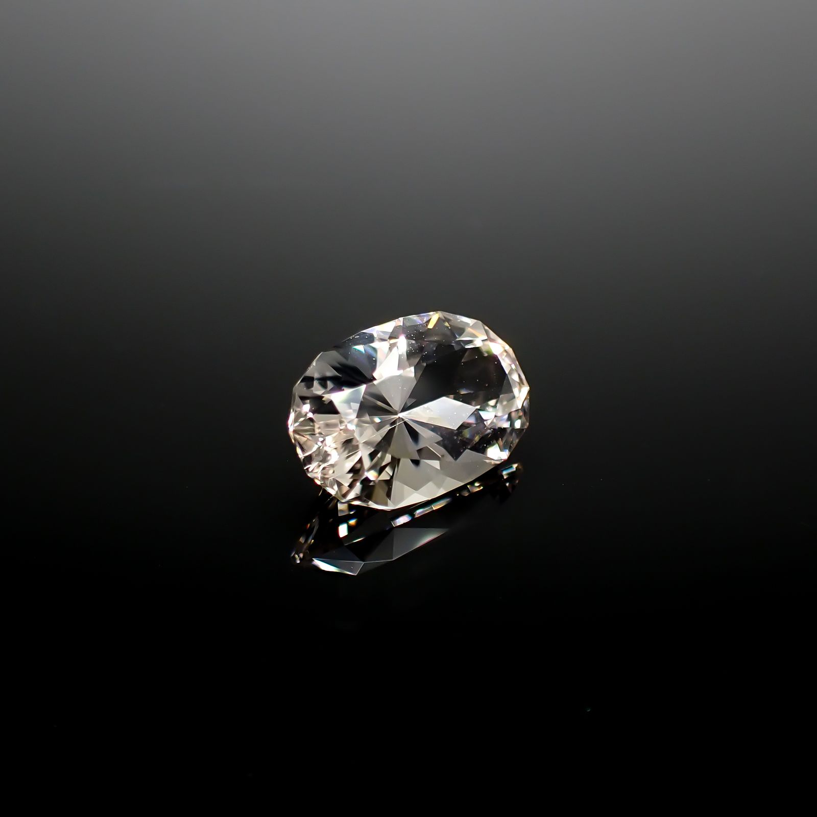 ◇カスタムカット◇スキャポライト フルオレッセンス モザンビーク産 4.28ct[240929133]13.3x8.8mm前後