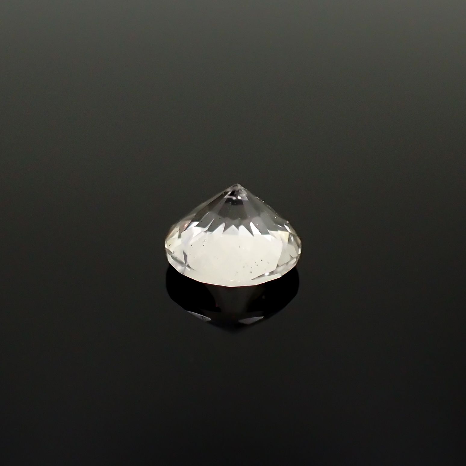 ティンカーベルクォーツ ブラジル産 0.55ct[240125444]5.6x5.6mm前後