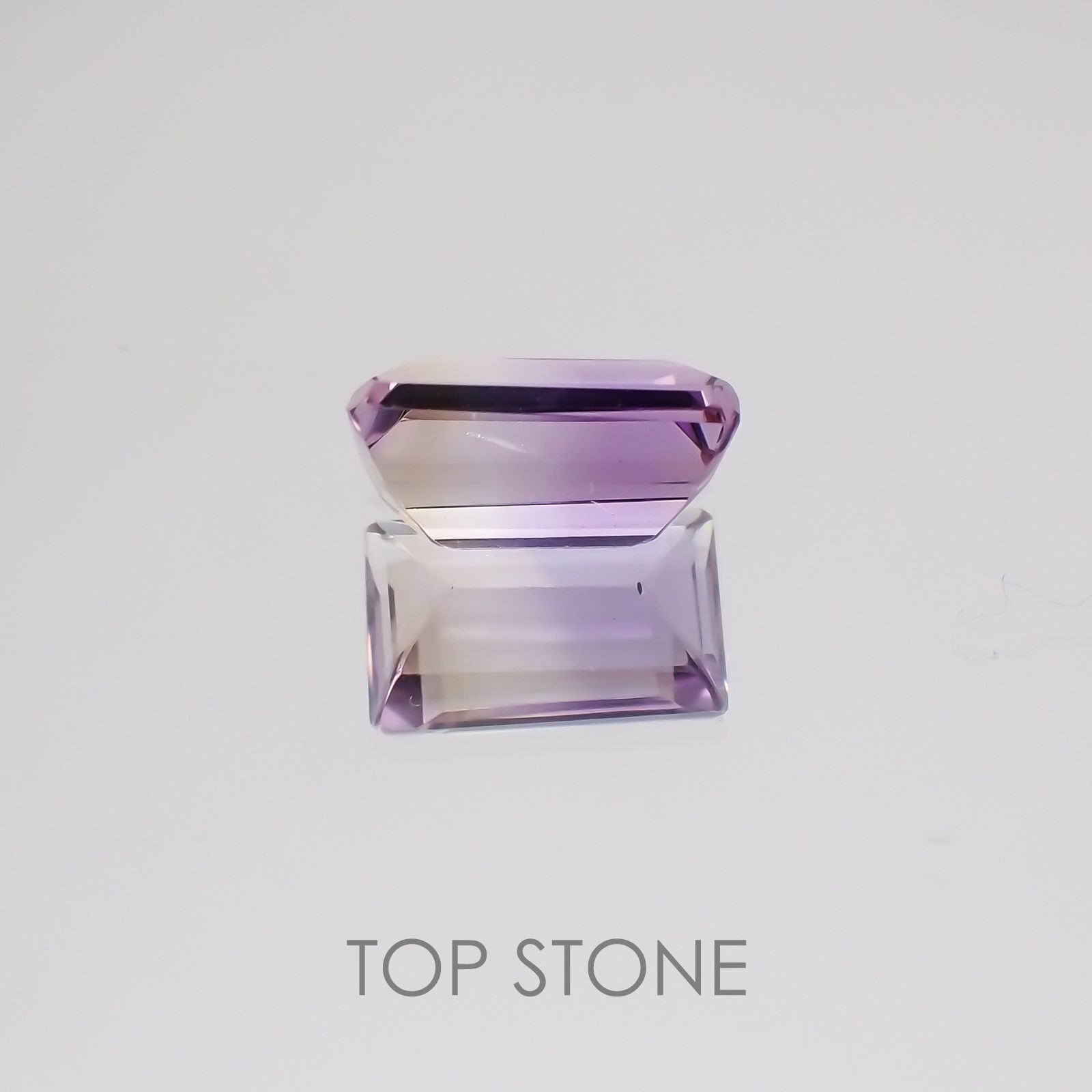 アワーグラスアメジスト モロッコ産 ルース 2.48ct[21038591]10.1×6.2mm前後