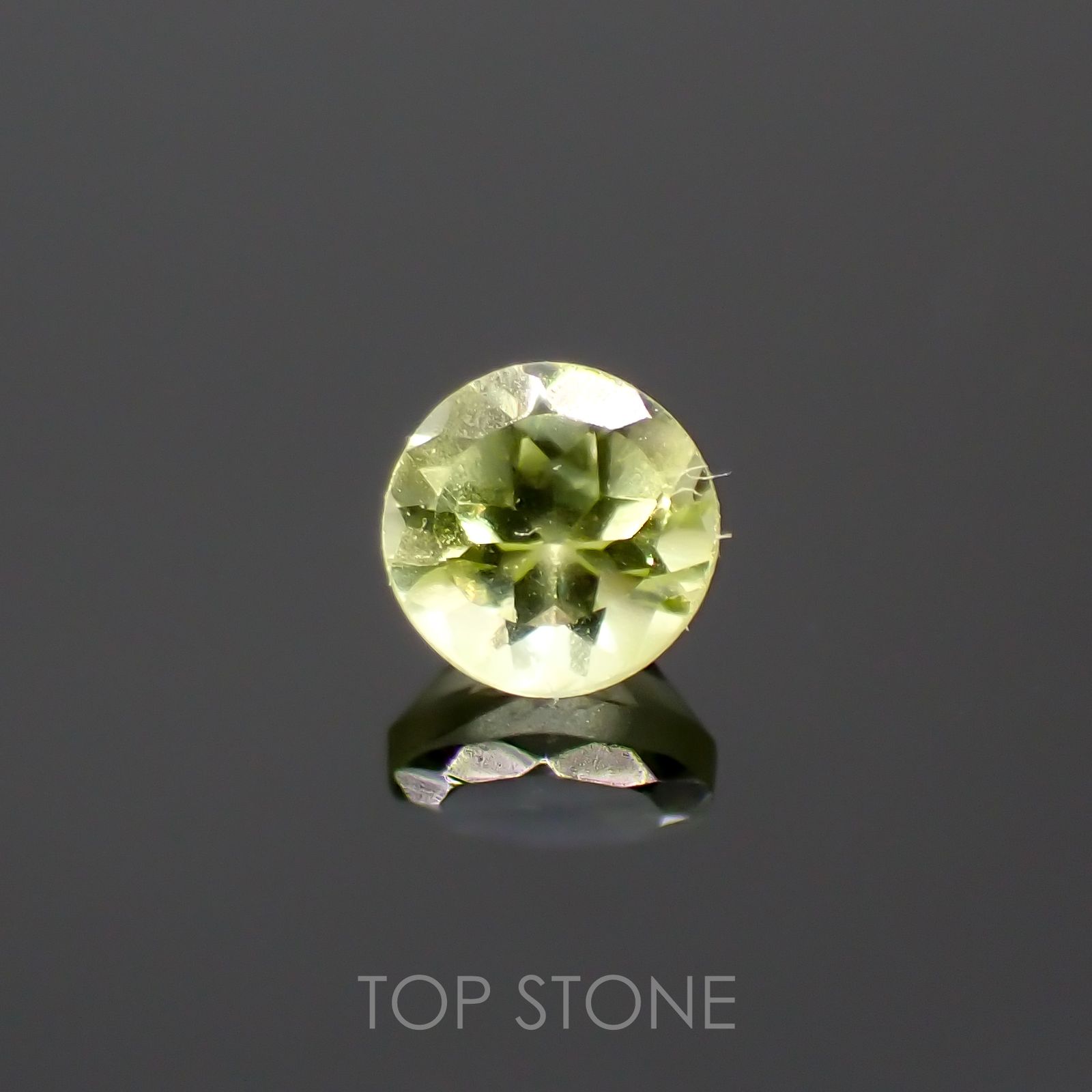 パロットクリソベリル(宝石名クリソベリル)インド産 0.16ct 識別済[220114509]2.9x2.9mm前後