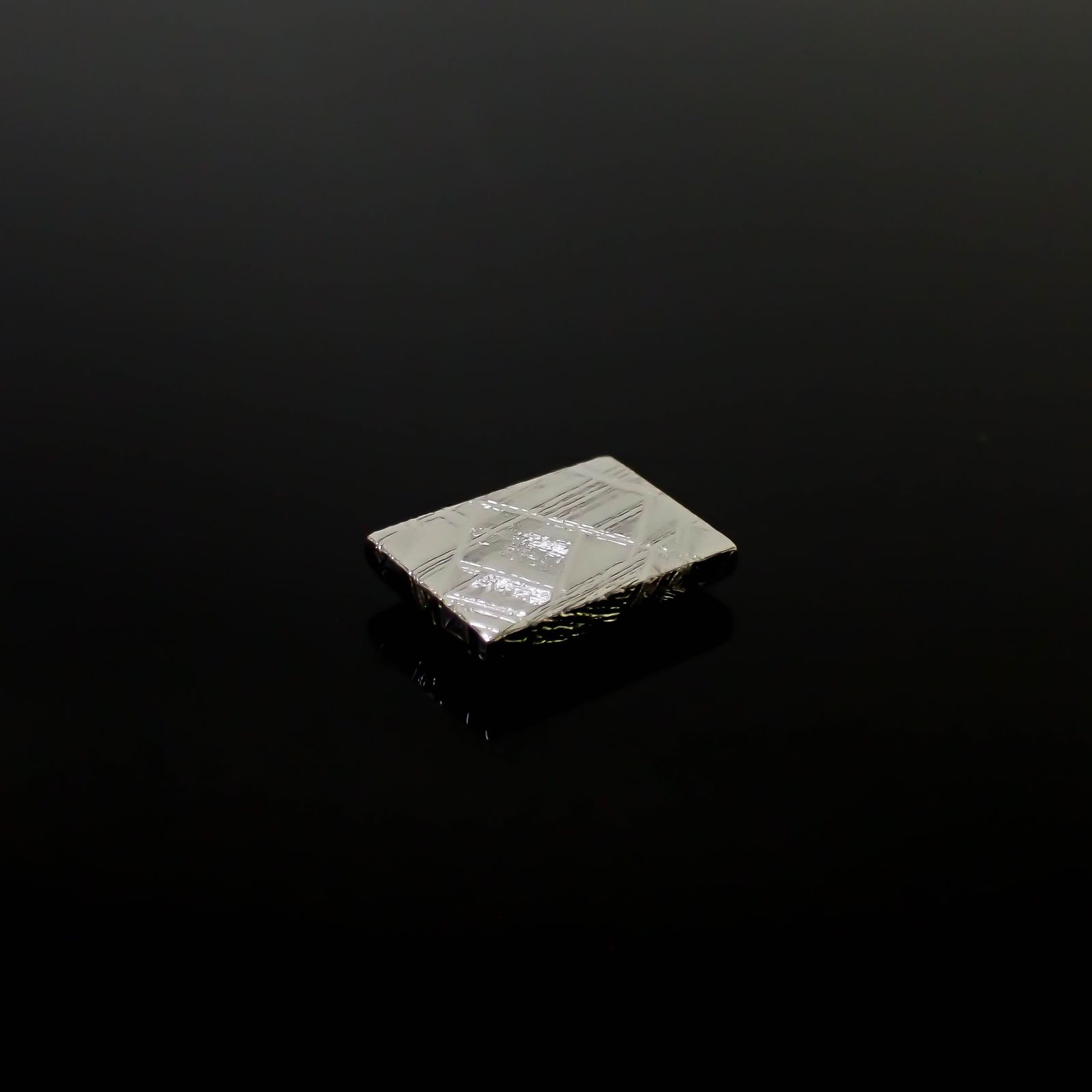 ムオニナルスタ隕石 発見地:スウェーデン 11.95ct[240125784]13.8x9.8mm前後
