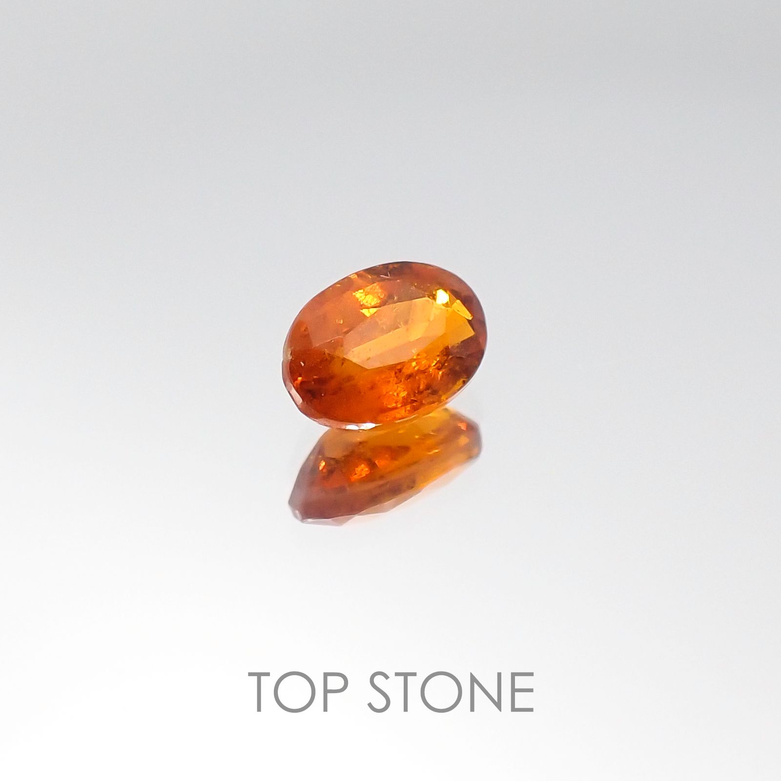 オレンジカイヤナイト タンザニア産 ルース 0.56ct[20096006]6×4.1mm前後