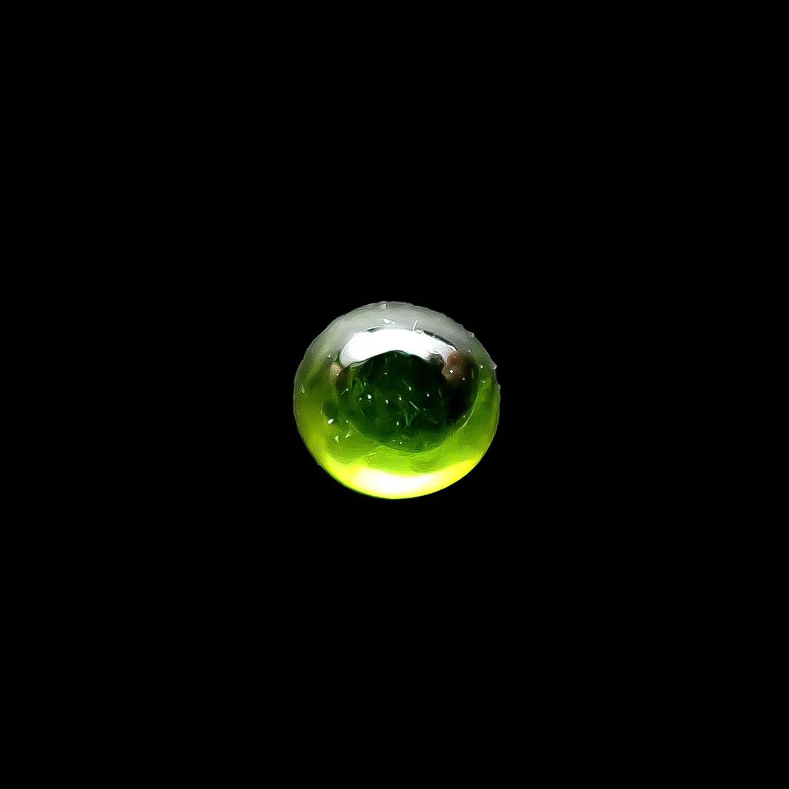 デマントイドガーネット ロシア産 0.069ct / 2.1x2.1mm前後 [260628246]