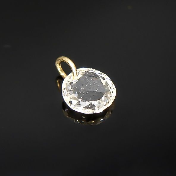 ◇La terre(ラ・テール)◇K18ダイヤモンドチャーム TTLC/SI (宝石名ダイアモンド) 0.117ct 識別済[220115349]3.1x3.1mm前後