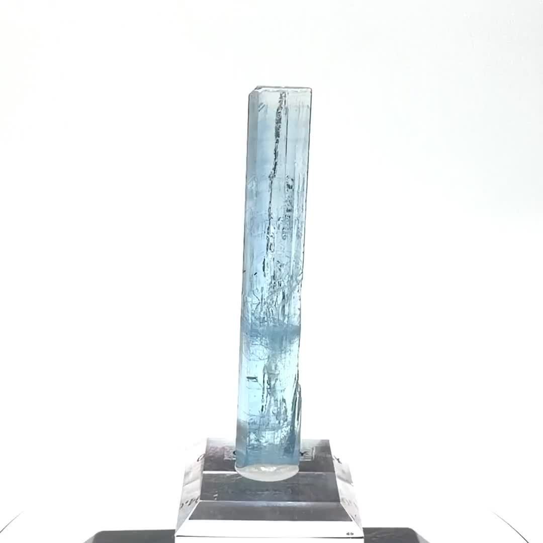 【太めの結晶】【最高品質】アクアマリン 15×11×25mm 26 6月15日（月）新着 | アクアマリン 柱状結晶 | TOP STONE(トップ