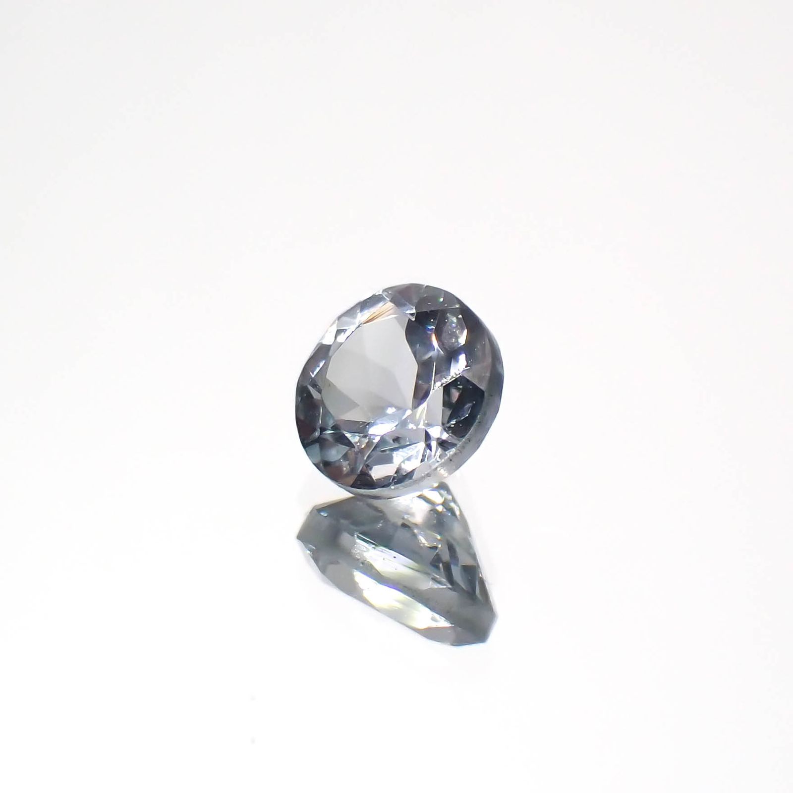 グレースピネル タンザニア産 0.48ct[230421540]4.5x4.5mm前後