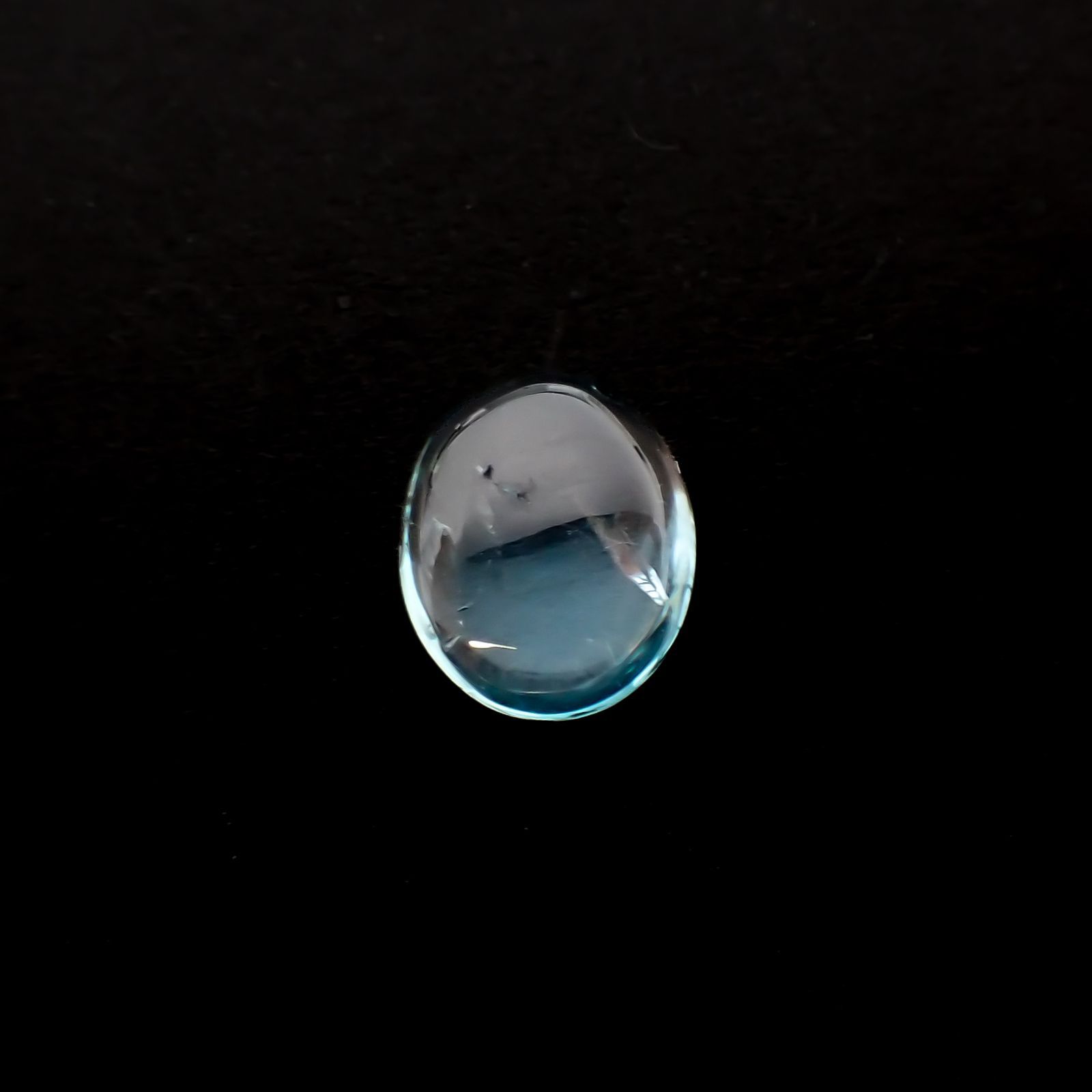 ユークレース(宝石名ブルー・ユークレース)コロンビア産 2.789ct ソ付(彩珠)[221018841]9.5x8.1mm前後