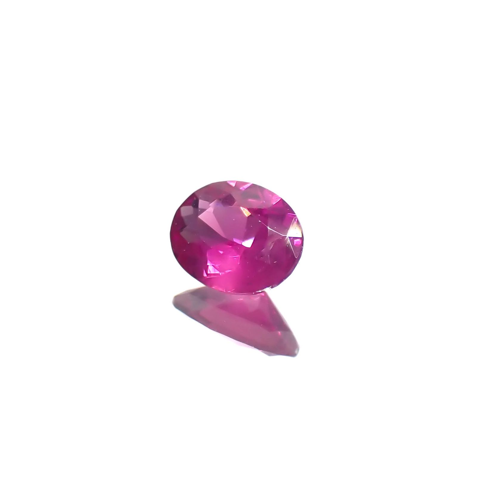 ルビー ビルマ/モザンビーク産 0.32ct[231225036]4.9x3.7mm前後