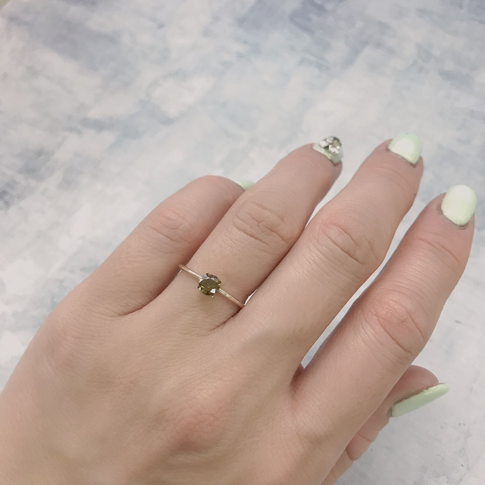 アンドラダイトガーネット(宝石名アンドラダイト・ガーネット)ナミビア産 0.38ct 識別済[220115274]4.4x4.4mm前後