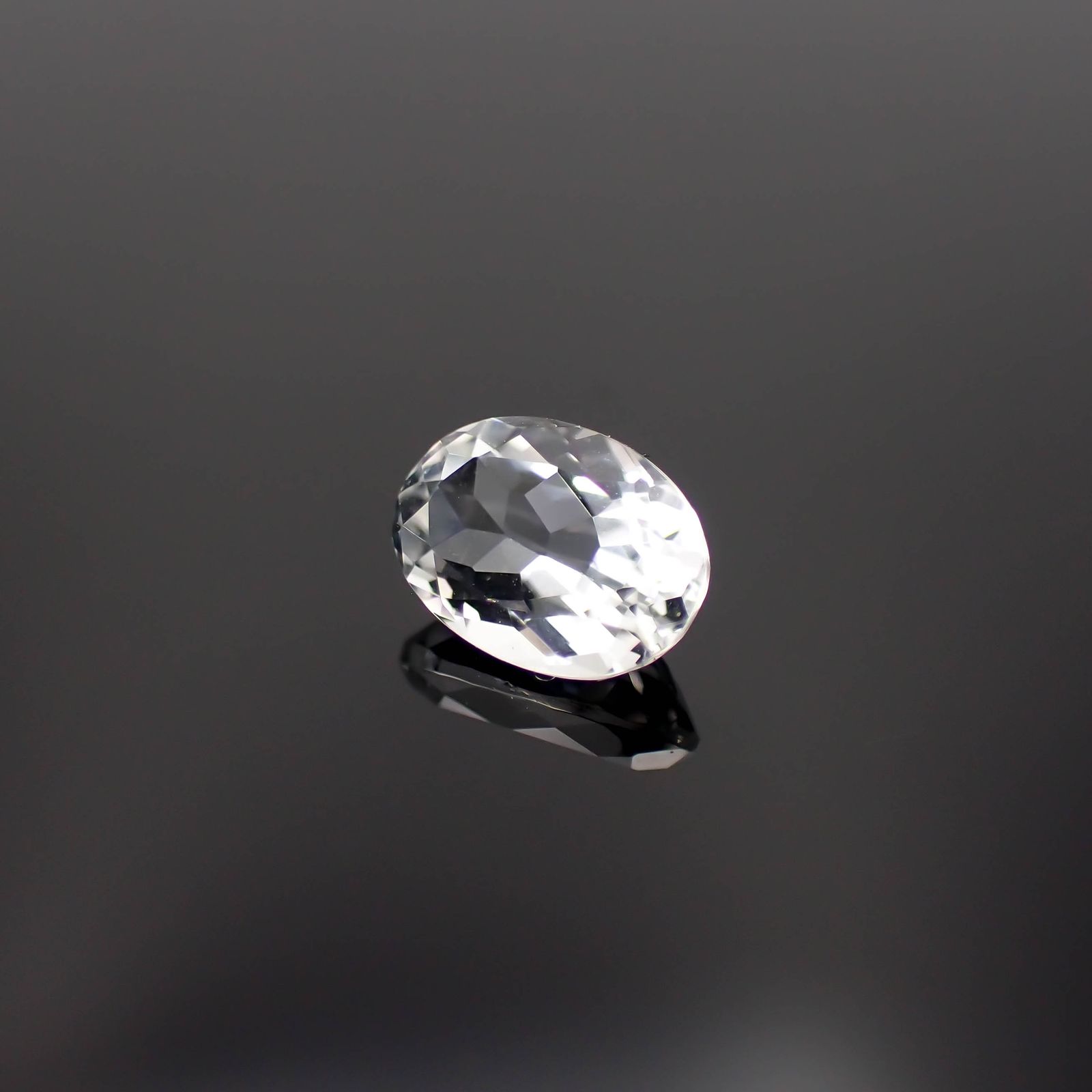 ゴッシェナイト パキスタン・ヒマラヤ産 0.71ct[230421835]7x5mm前後